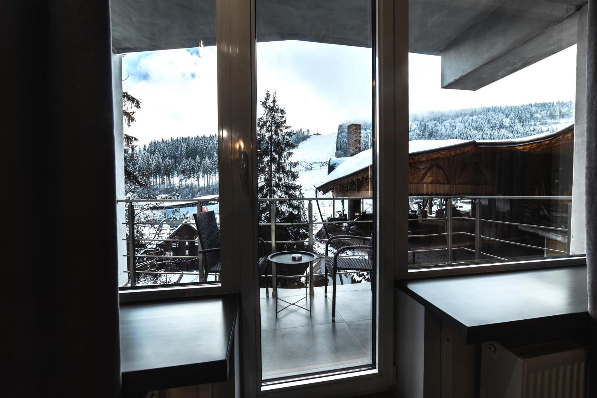 Синя Гора Bukovel Exteriör bild